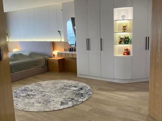 For sale 3 bedrooms condo in Bang Phlat, Bangkok