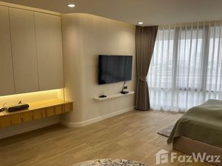 For sale 3 bedrooms condo in Bang Phlat, Bangkok