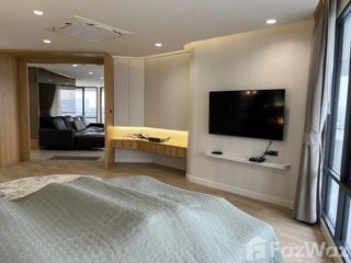 For sale 3 bedrooms condo in Bang Phlat, Bangkok