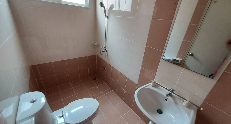 For sale 3 bedrooms house in Khlong Luang, Pathum Thani