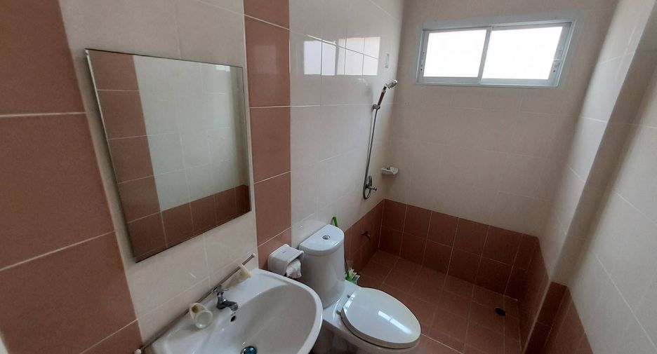 For sale 3 bedrooms house in Khlong Luang, Pathum Thani