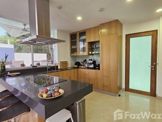 For sale 4 bedrooms condo in Kathu, Phuket