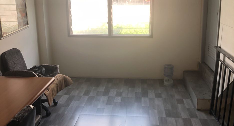 For sale 2 bedrooms retail Space in Bang Khun Thian, Bangkok