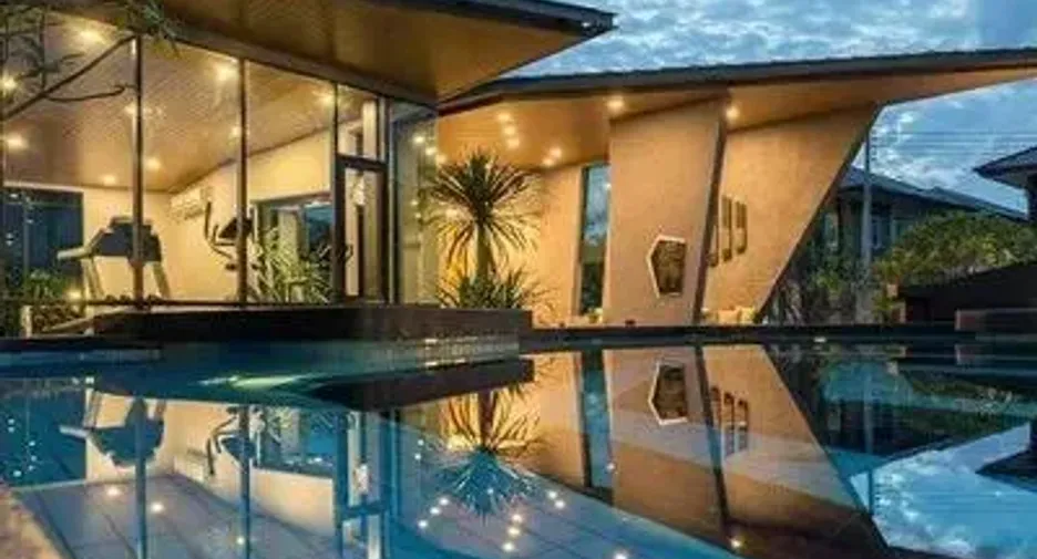 À louer 3 chambres maison à Mueang Phuket, Phuket
