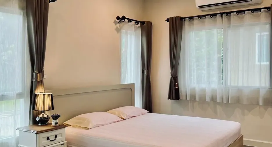 À louer 3 chambres maison à Mueang Phuket, Phuket