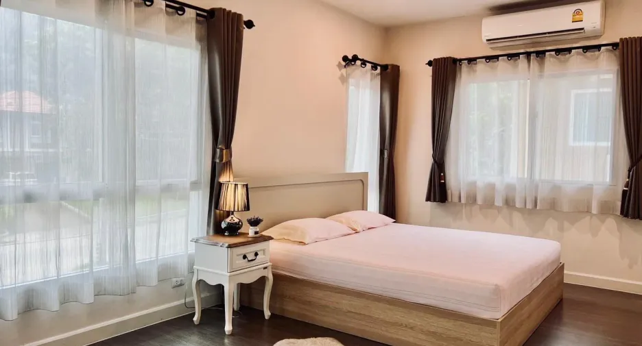 À louer 3 chambres maison à Mueang Phuket, Phuket