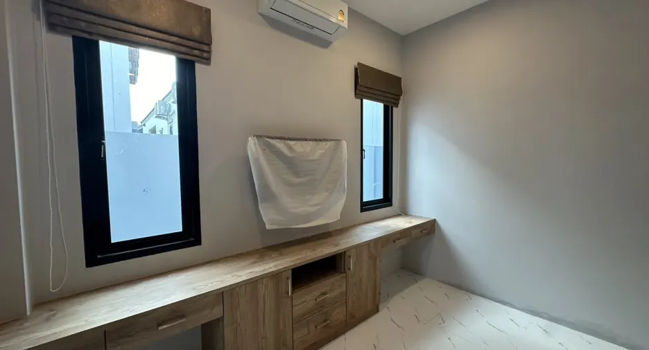 For sale 3 bedrooms villa in Bang Lamung, Chonburi