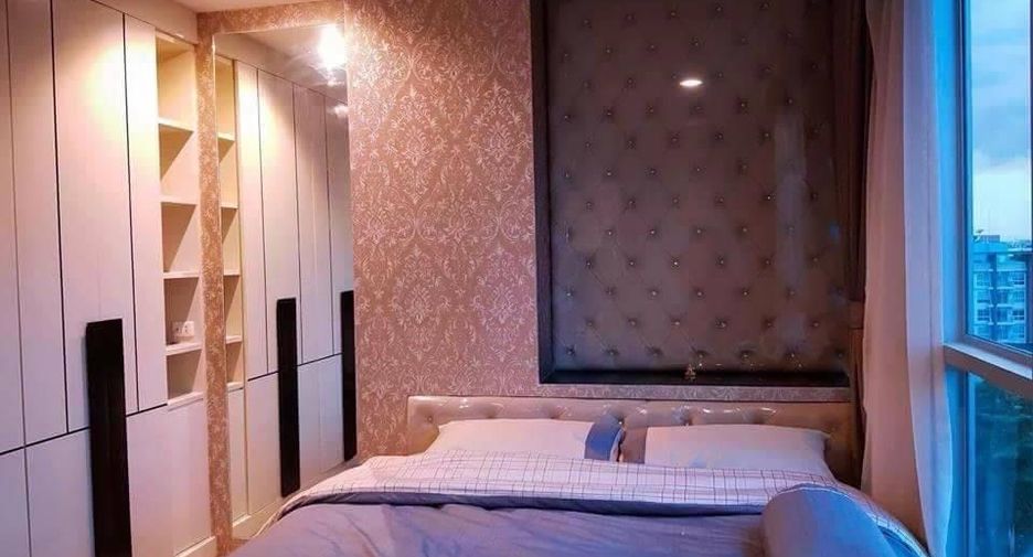 For sale 1 bed condo in Huai Khwang, Bangkok