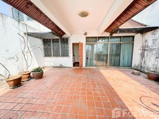 Villa en venta de 5 habitaciones en Bang Lamung, Chonburi