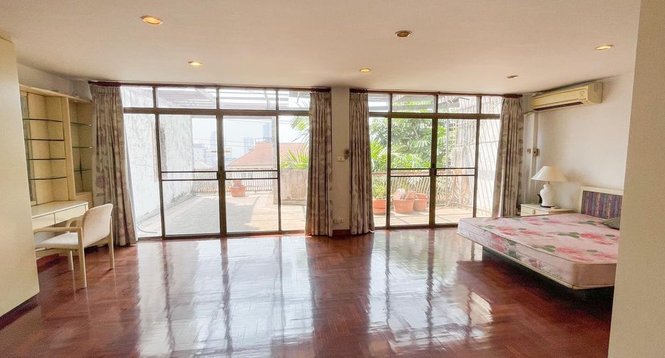Villa en venta de 5 habitaciones en Bang Lamung, Chonburi
