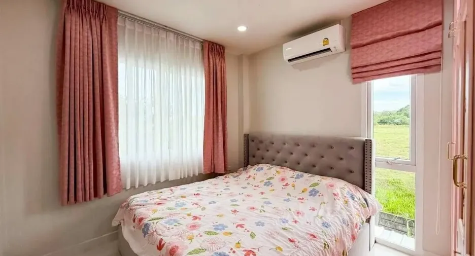 À vendre et à louer 3 chambres maison à Mueang Phuket, Phuket