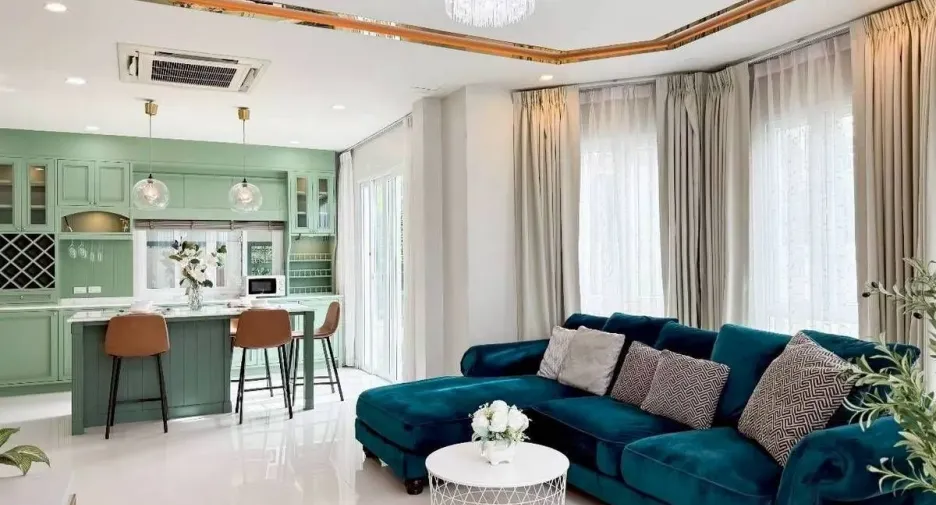 À vendre et à louer 3 chambres maison à Mueang Phuket, Phuket