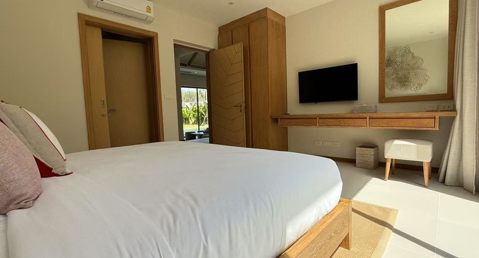 For sale and for rent 4 bedrooms villa in Thalang, Phuket