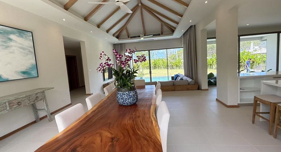 For sale and for rent 4 bedrooms villa in Thalang, Phuket