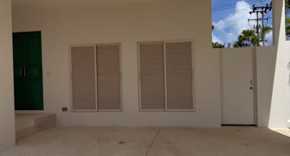 For sale and for rent 4 bedrooms villa in Thalang, Phuket