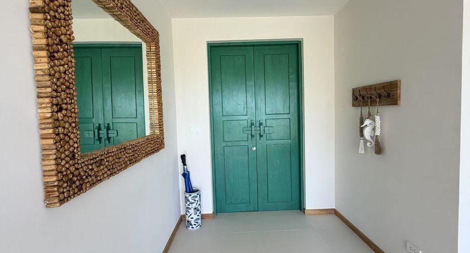 For sale and for rent 4 bedrooms villa in Thalang, Phuket