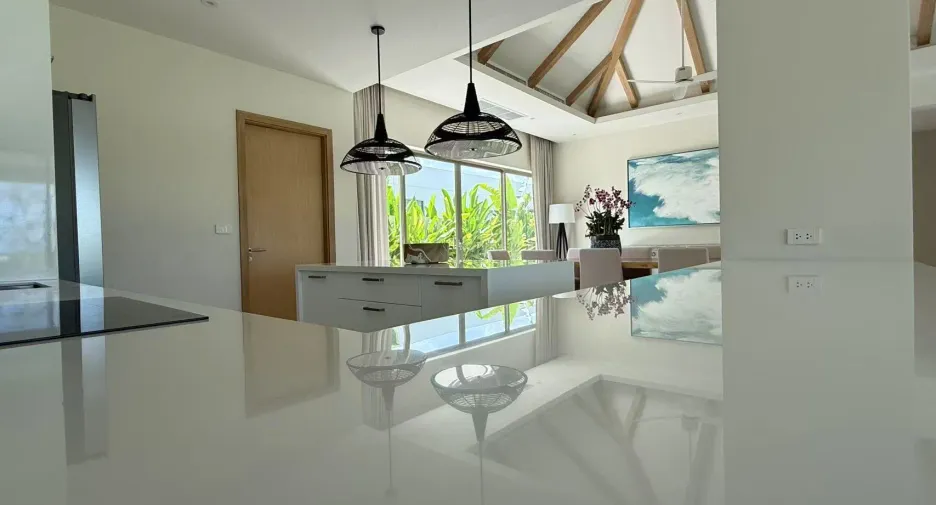 For sale and for rent 4 bedrooms villa in Thalang, Phuket