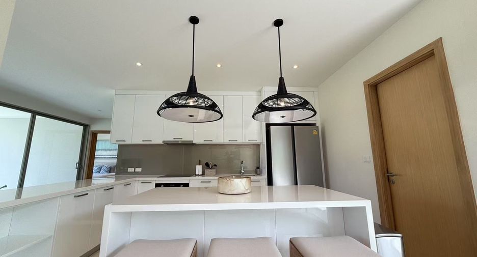 For sale and for rent 4 bedrooms villa in Thalang, Phuket