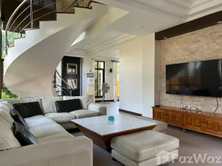 Villa zum Kauf und zur Miete mit 6 Zimmer in Bang Lamung, Chonburi