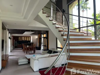 Villa zum Kauf und zur Miete mit 6 Zimmer in Bang Lamung, Chonburi