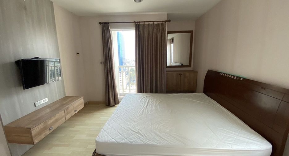 For sale and for rent 2 bedrooms condo in Watthana, Bangkok