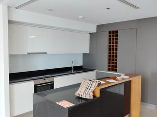Condo en venta de 2 habitaciones en Sathon, Bangkok