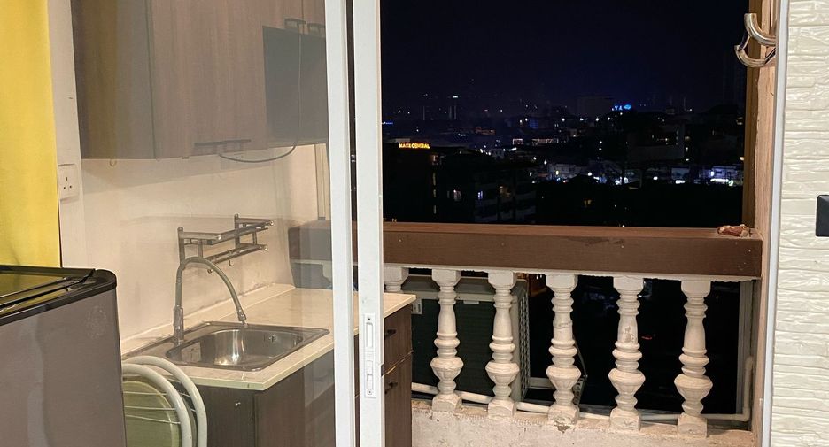 À louer studio condo à Bang Lamung, Chonburi