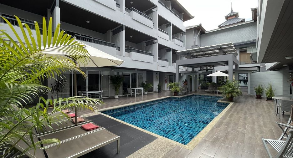 For sale 31 bedrooms hotel in Bang Lamung, Chonburi