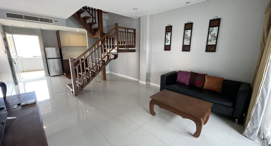 For sale 31 bedrooms hotel in Bang Lamung, Chonburi