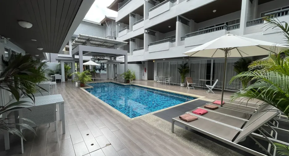 For sale 31 bedrooms hotel in Bang Lamung, Chonburi