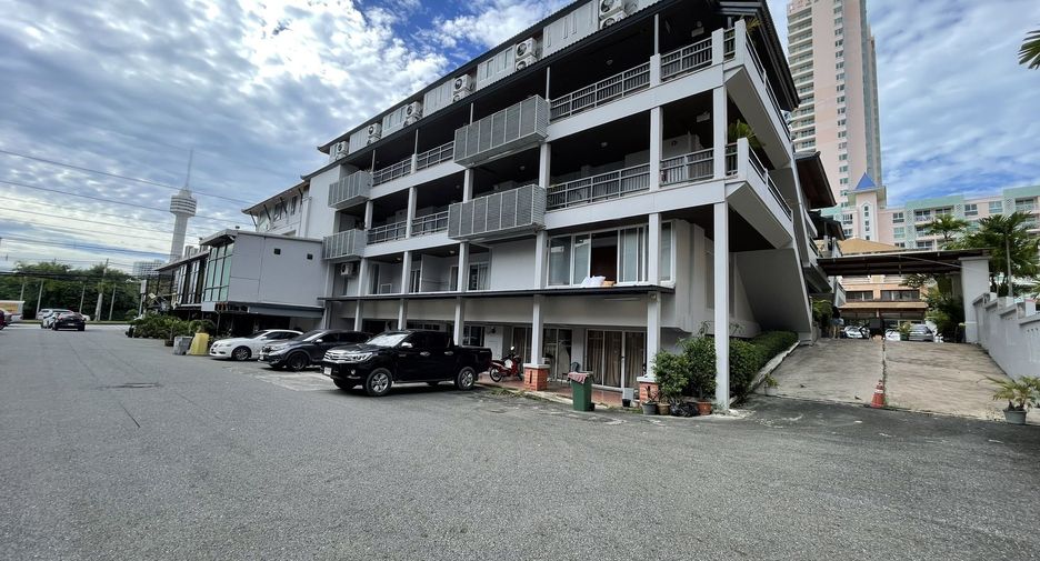 For sale 31 bedrooms hotel in Bang Lamung, Chonburi