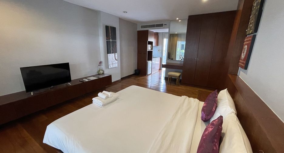 For sale 31 bedrooms hotel in Bang Lamung, Chonburi