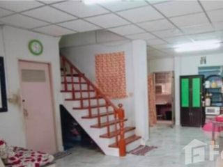 Reihenhaus zum Kauf mit 3 Zimmer in Mueang Samut Prakan, Samut Prakan