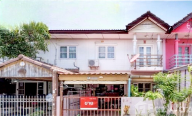 For sale 3 bedrooms townhouse in Mueang Samut Prakan, Samut Prakan