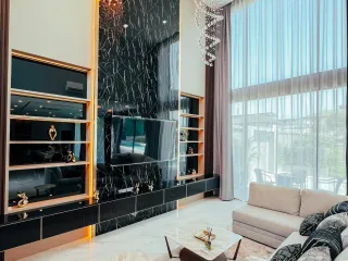 Villa zum Kauf mit 5 Zimmer in Bang Lamung, Chonburi