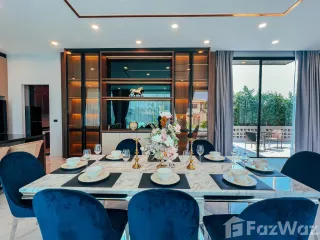 Villa zum Kauf mit 5 Zimmer in Bang Lamung, Chonburi
