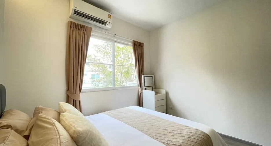 For sale and for rent 3 bedrooms townhouse in Prawet, Bangkok