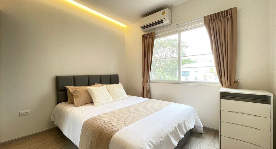 For sale and for rent 3 bedrooms townhouse in Prawet, Bangkok