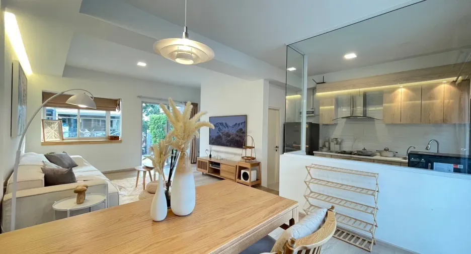 For sale and for rent 3 bedrooms townhouse in Prawet, Bangkok