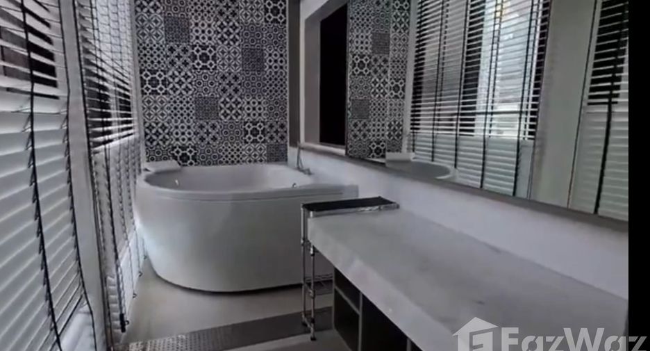 For sale and for rent 2 bedrooms condo in Pathum Wan, Bangkok