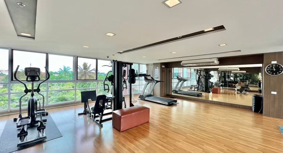 For sale 1 bed condo in Mueang Udon Thani, Udon Thani