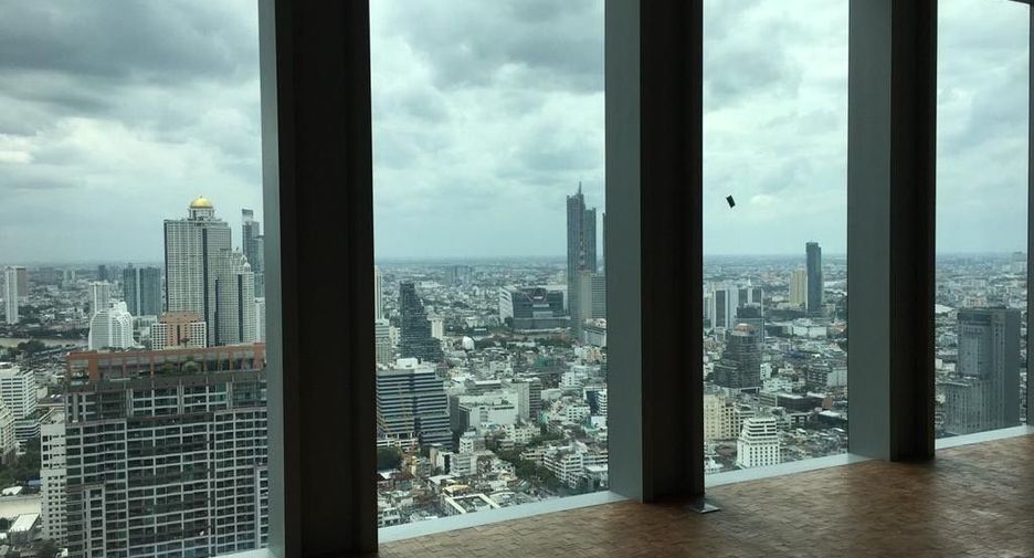 For sale 2 ベッドルーム condo in Sathon, Bangkok