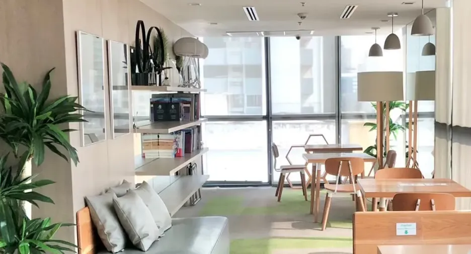 For sale and for rent 2 bedrooms condo in Ratchathewi, Bangkok