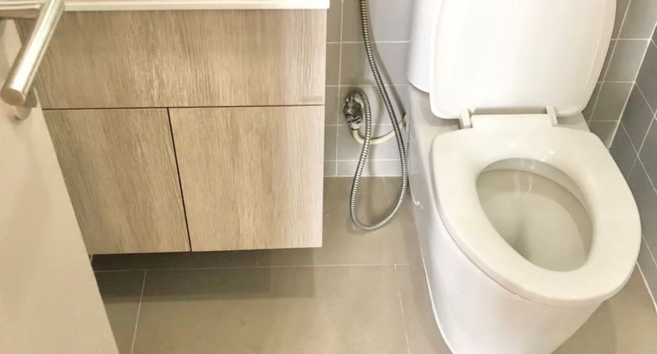 For sale and for rent 2 bedrooms condo in Ratchathewi, Bangkok