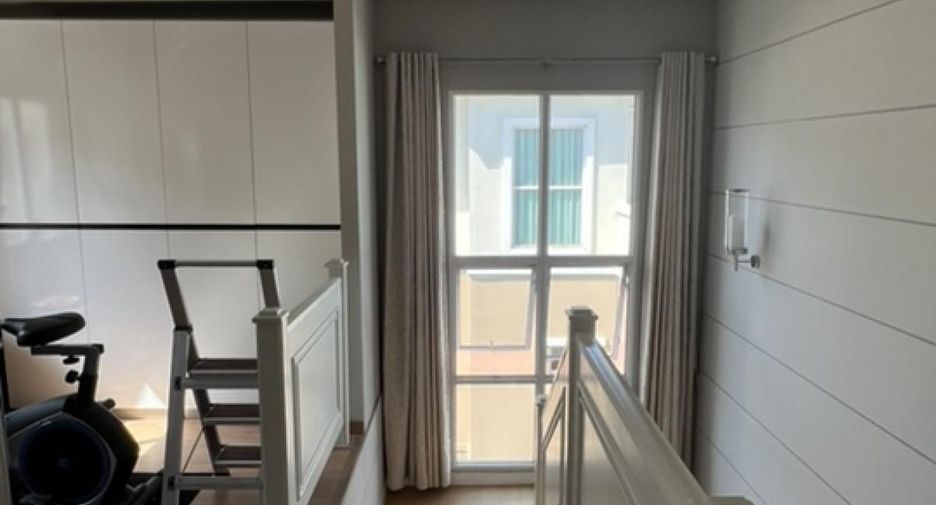 For sale 3 bedrooms house in Krathum Baen, Samut Sakhon