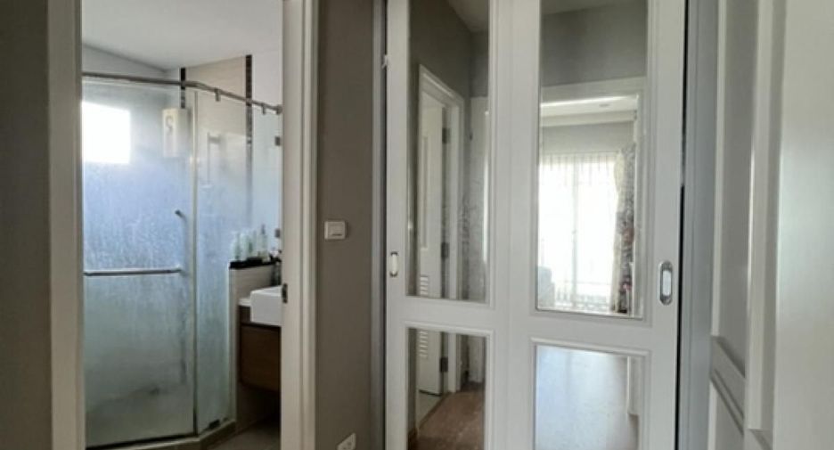 For sale 3 bedrooms house in Krathum Baen, Samut Sakhon