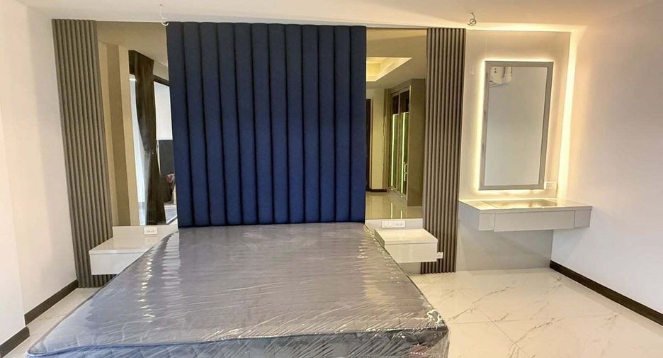 For sale 6 bedrooms villa in Bang Lamung, Chonburi