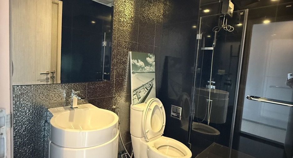 For sale and for rent 2 bedrooms condo in Khlong Toei, Bangkok