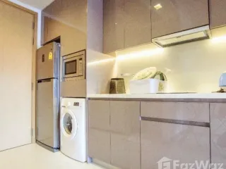 Condo en venta de estudio en Khlong Toei, Bangkok