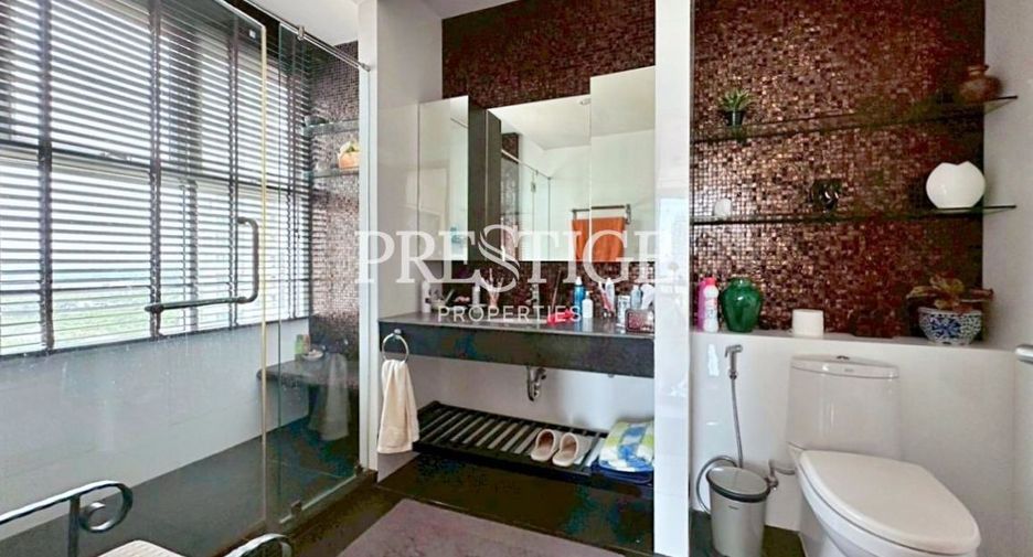 À vendre 2 chambres condo à Bang Lamung, Chonburi